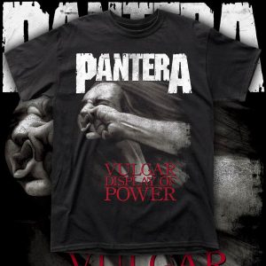POLERA NEGRA CON ESTAMPADA PANTERA S,M,L,XL